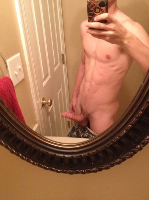 american-countryboy-nude-self-pics